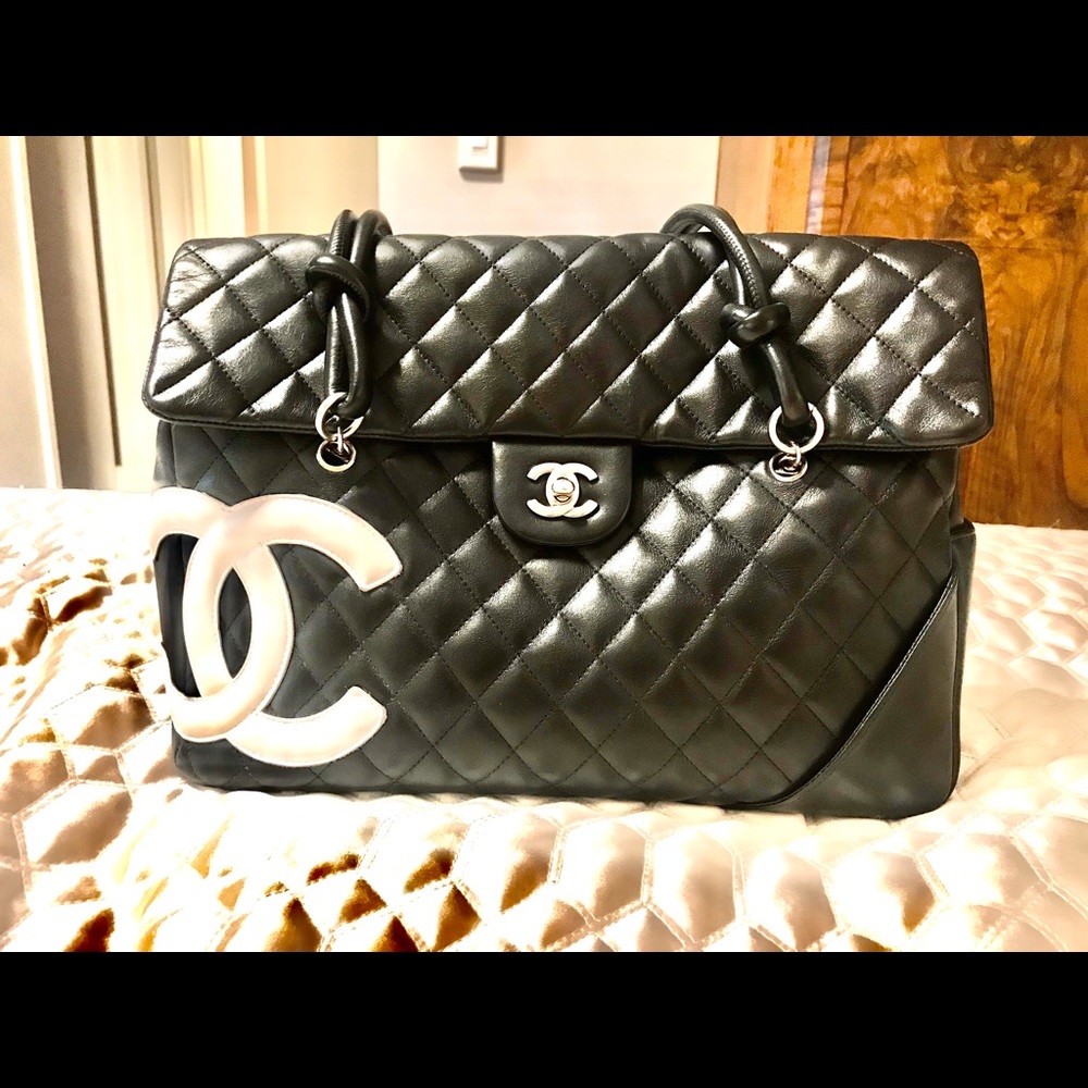 CHANEL LARGE TOTE PURSE